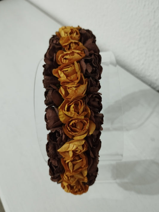 Diadema "Pilar" marrón y dorada